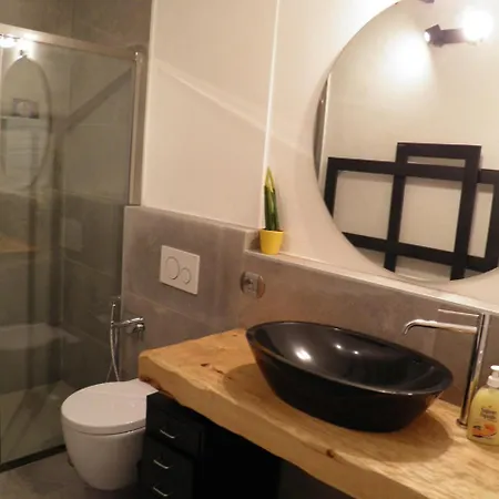 Holiway Petit Maison Apartamento *